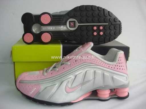 Nike Shox R4 Baskets Courir Argent Rose